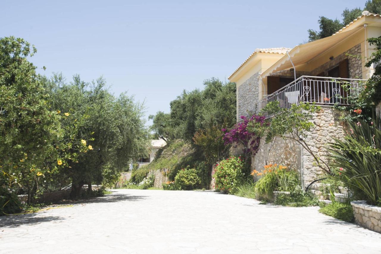 Villa Σπιτι Σε Συγκροτημα Με Πισινα Mary'S House Gialova Exterior foto